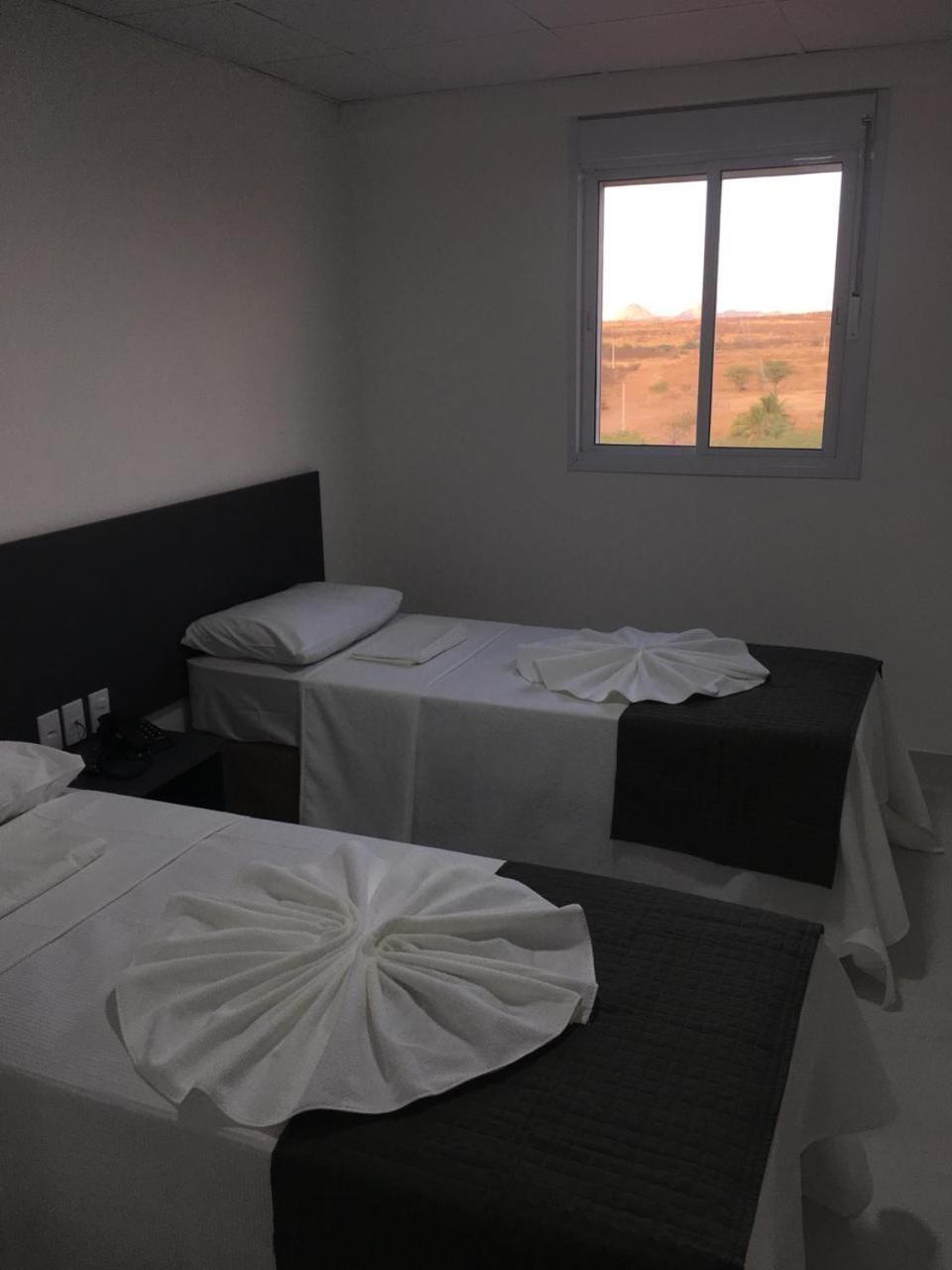 Hotel Oasis De Patos Dış mekan fotoğraf
